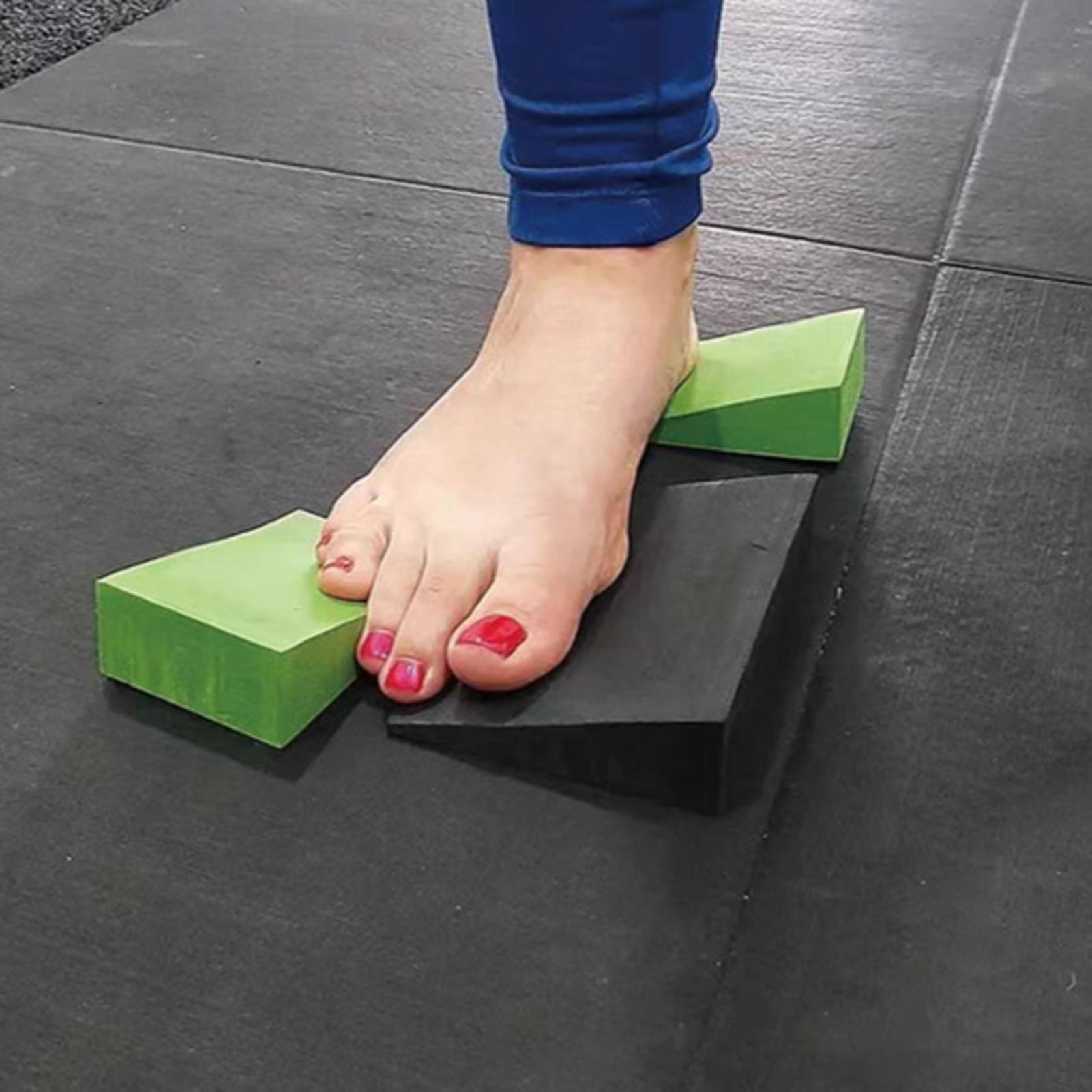 Yoga Wedge Foam Incline Slant  - огляд і ціна Seated Calf Raise